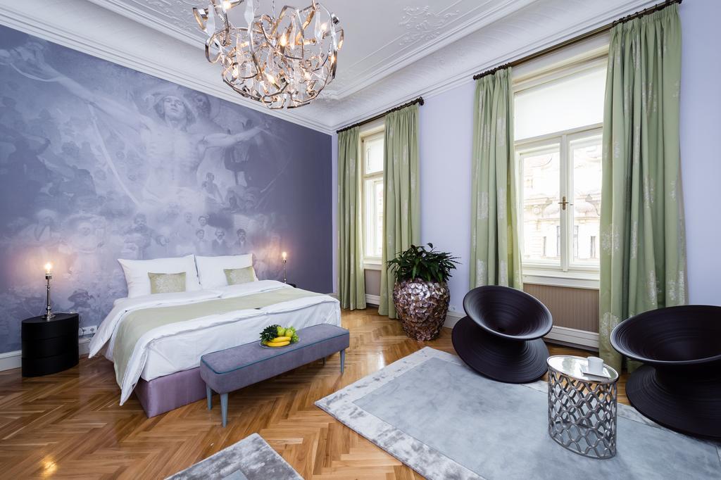 Grand Central Residence By Tkc Прага Екстер'єр фото